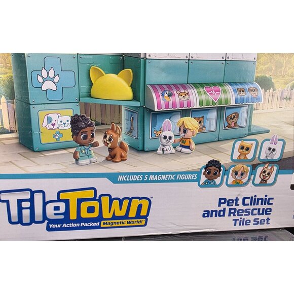 Tiletown Pet Clinic and Rescue Magnetic Tile Set Creative Building Playset - Picture 3 of 9
